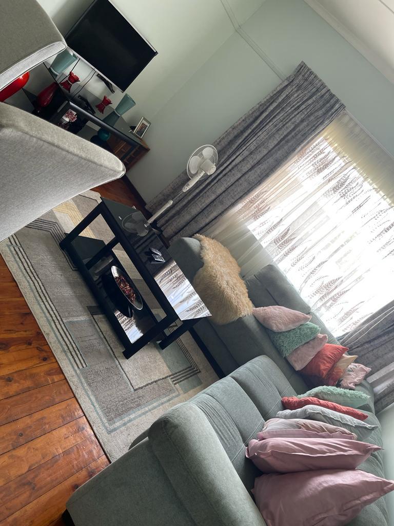 1 Bedroom Property for Sale in Southernwood Eastern Cape
